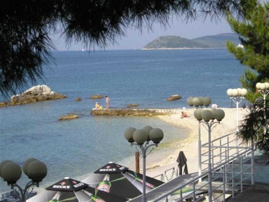 Apartment Happy Day Split Buitenkant foto